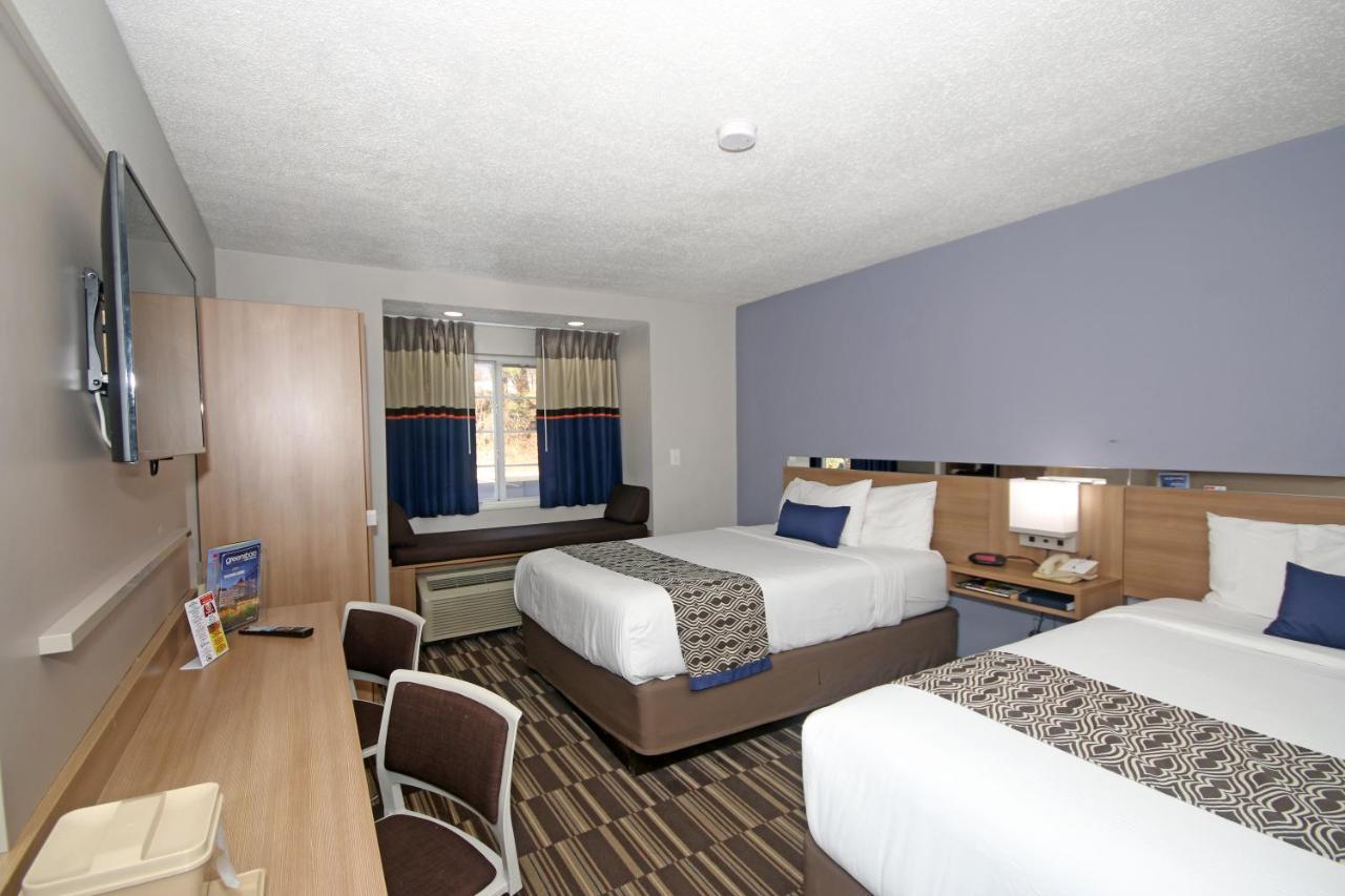 Microtel By Wyndham Greensboro