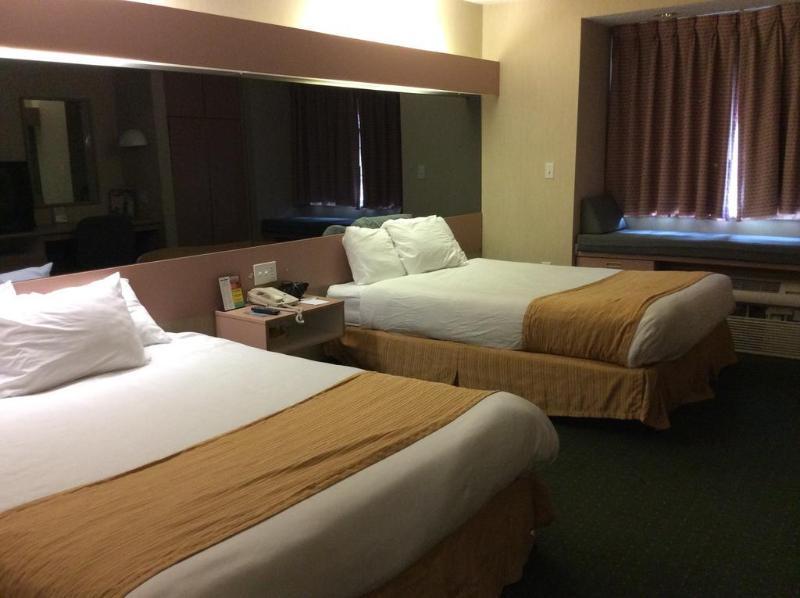 Hotel Microtel By Wyndham 2*
